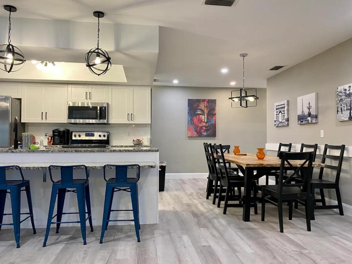 Spacious 5 Bedrooms 3 Bathrooms Family-Friendly Home With Heated Salt Pool Clearwater Extérieur photo