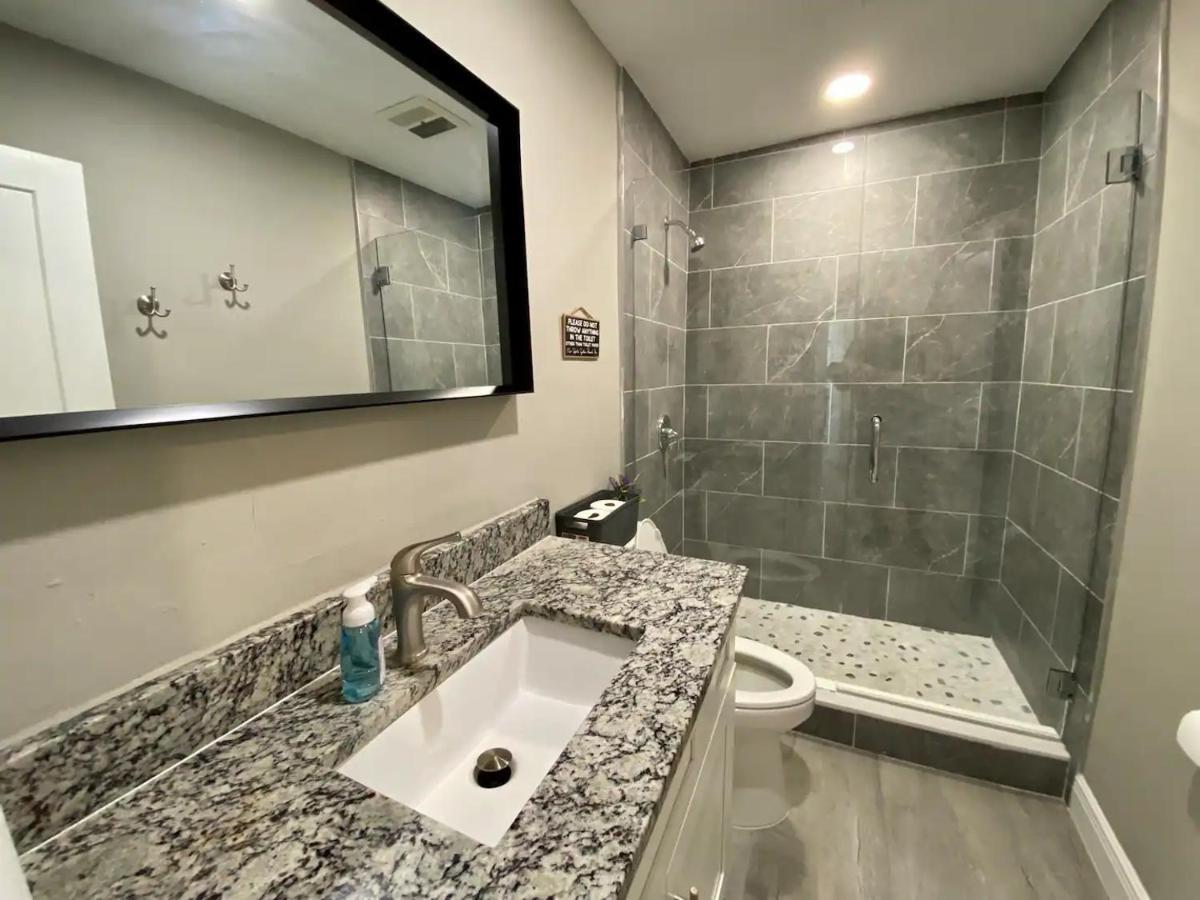 Spacious 5 Bedrooms 3 Bathrooms Family-Friendly Home With Heated Salt Pool Clearwater Extérieur photo