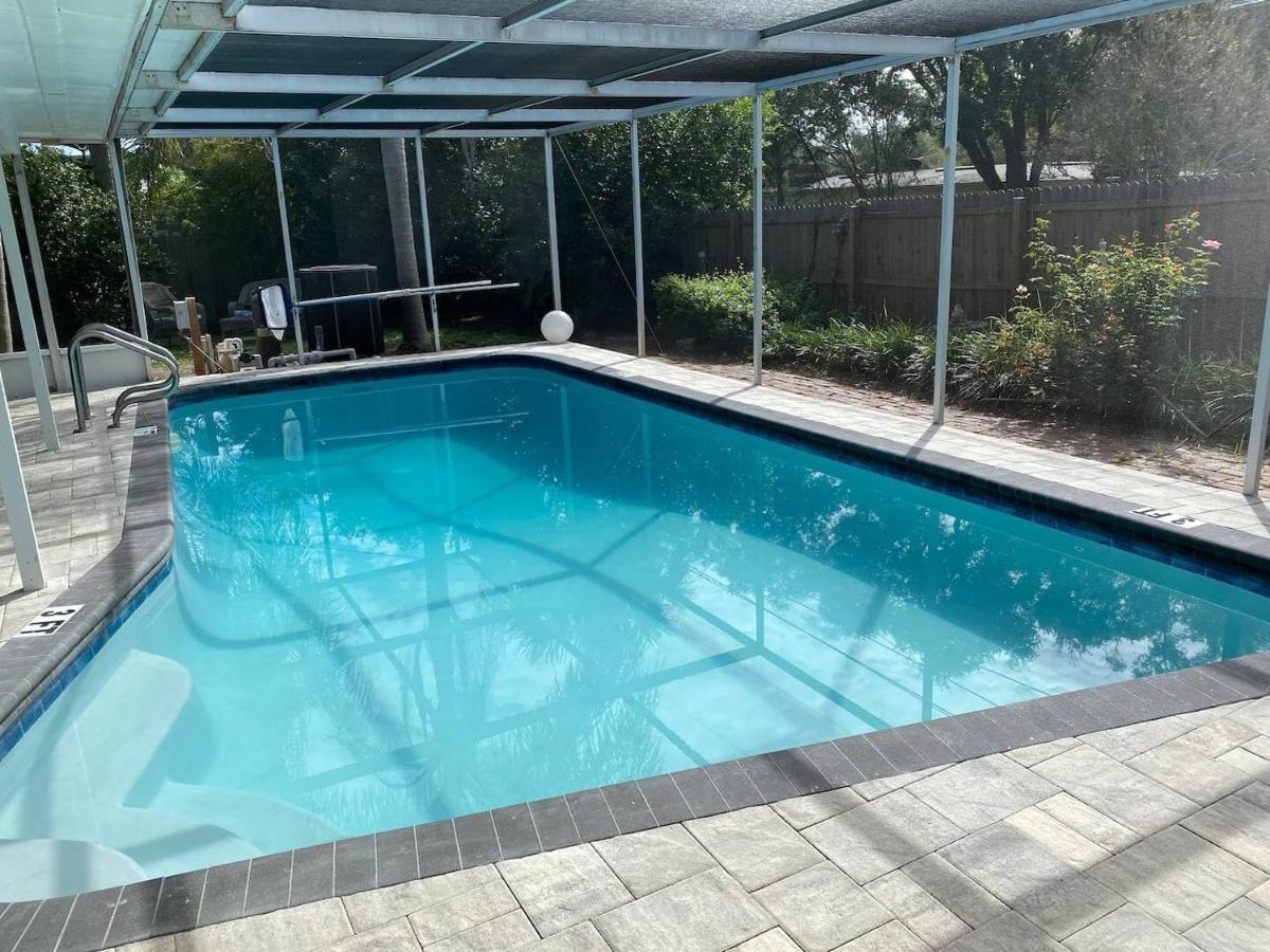 Spacious 5 Bedrooms 3 Bathrooms Family-Friendly Home With Heated Salt Pool Clearwater Extérieur photo