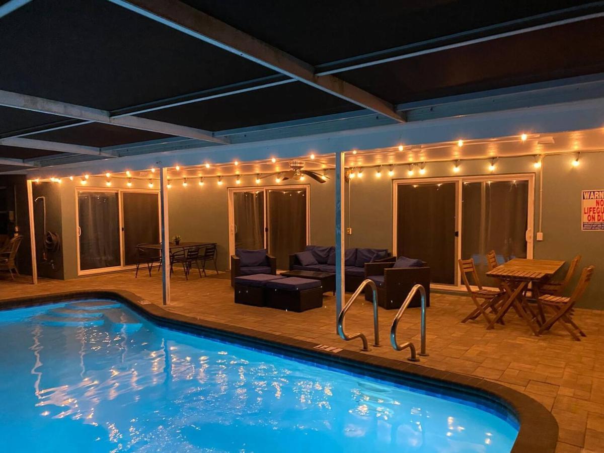 Spacious 5 Bedrooms 3 Bathrooms Family-Friendly Home With Heated Salt Pool Clearwater Extérieur photo