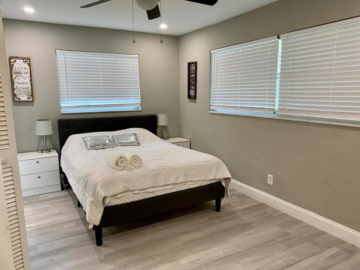 Spacious 5 Bedrooms 3 Bathrooms Family-Friendly Home With Heated Salt Pool Clearwater Extérieur photo